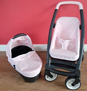 [b44] Kinder- en wandelwagen in een