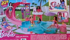 [f102] Barbies zwembad