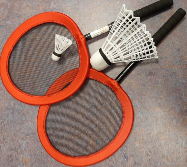[b23] XL Badminton